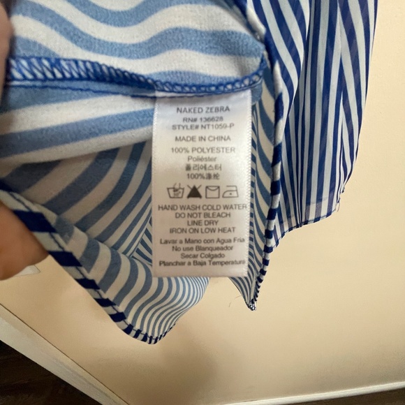 Blue and white dressy tank - Picture 5 of 5